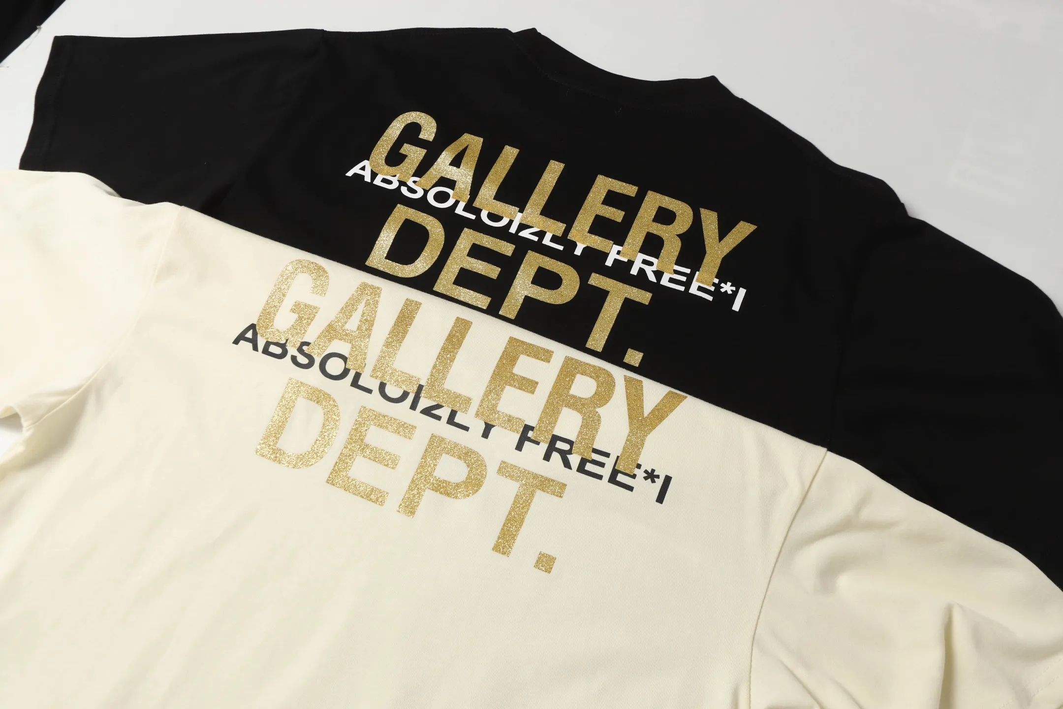 GALLERY.DEPT Summer new short-sleeved model number: D3328P104 Color: black apricot Size: S M L XL